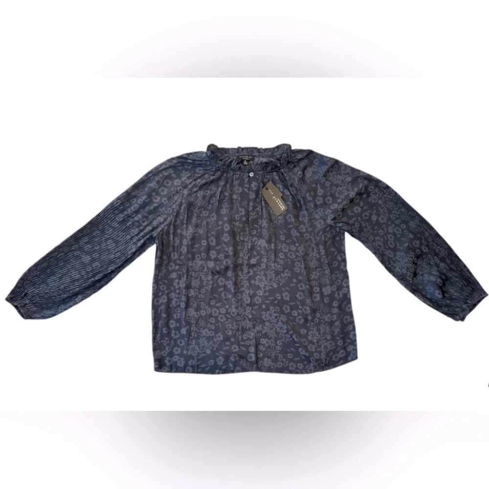 NWT Current Air Floral Jacquard Split Button Neck Long Sleeve In Midnight Size M - Picture 8 of 12